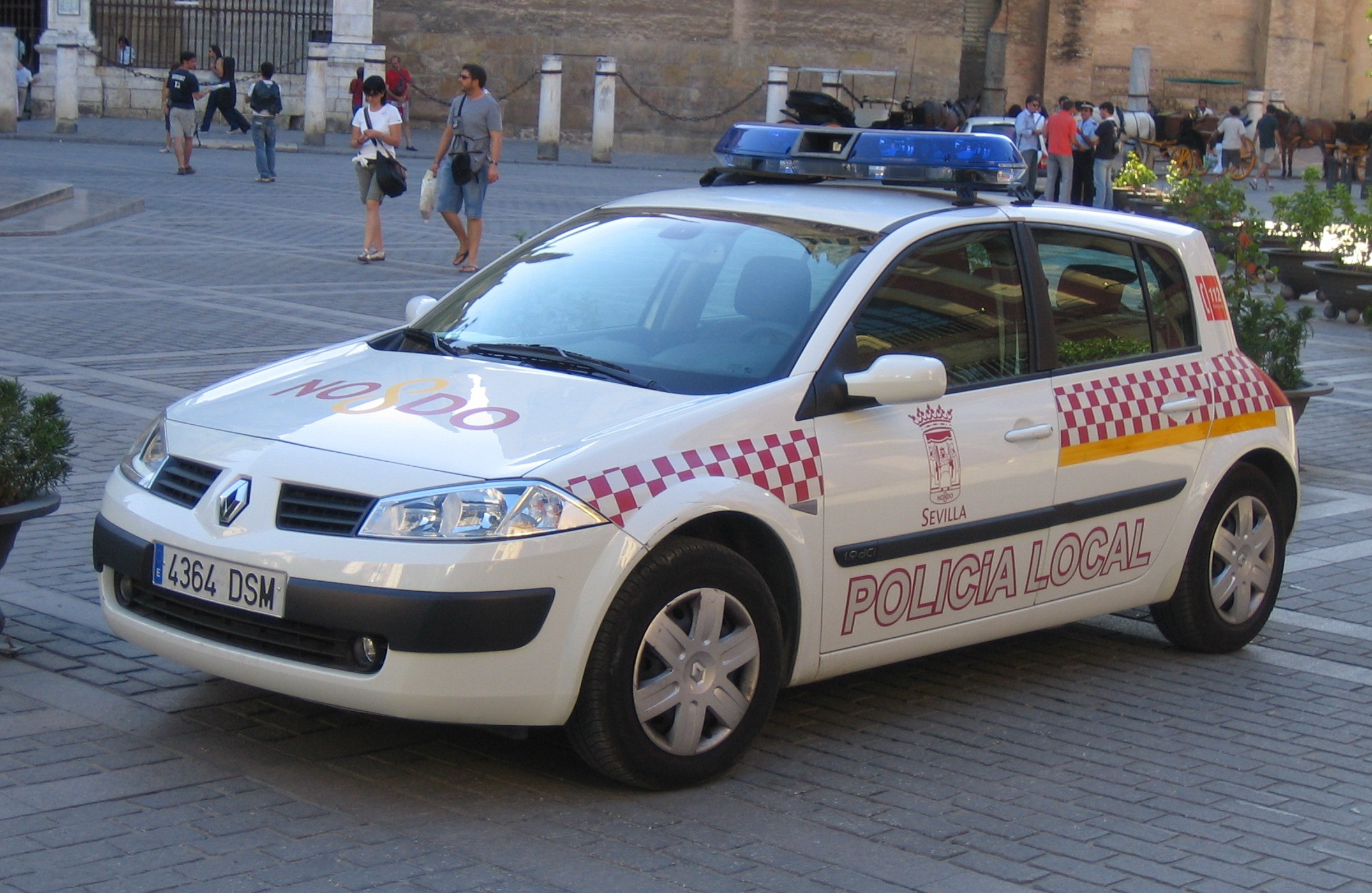 Renault_Megane_Policia_Sevilla.jpg