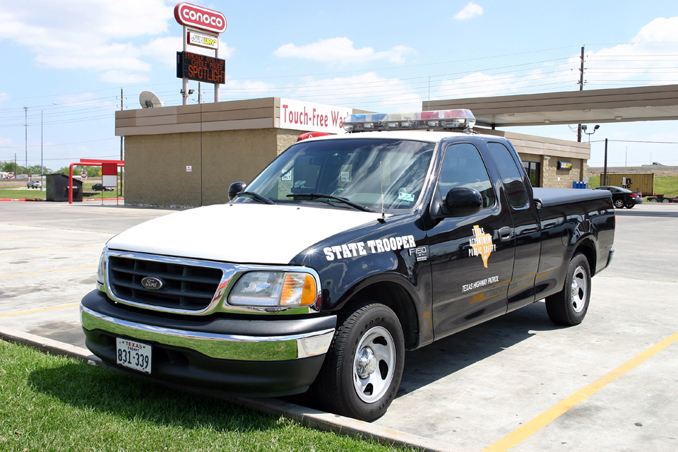 2005 Texas 27 Highway Patrol Car_DxO.jpg