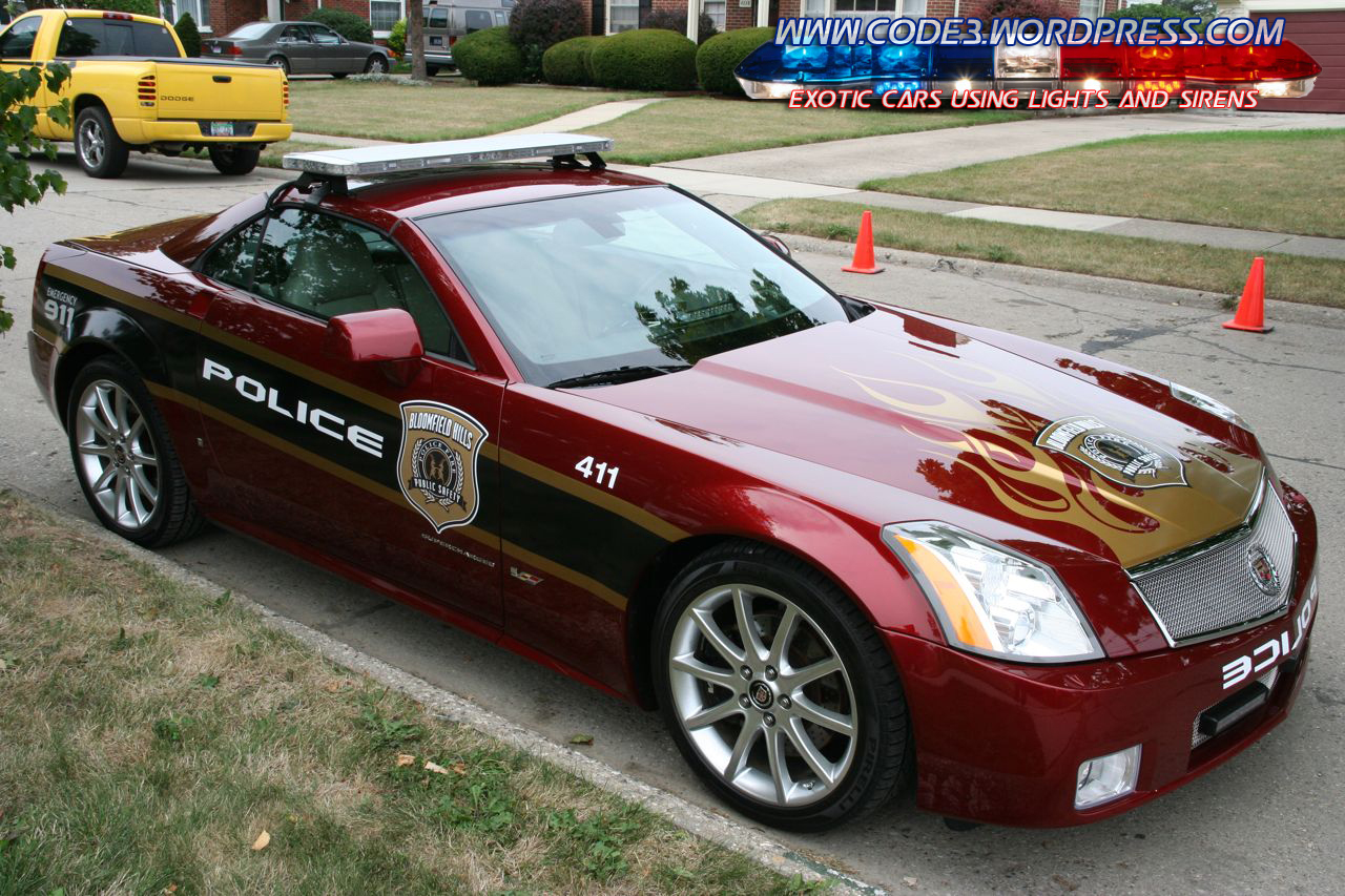 cadillac_police_car.jpg