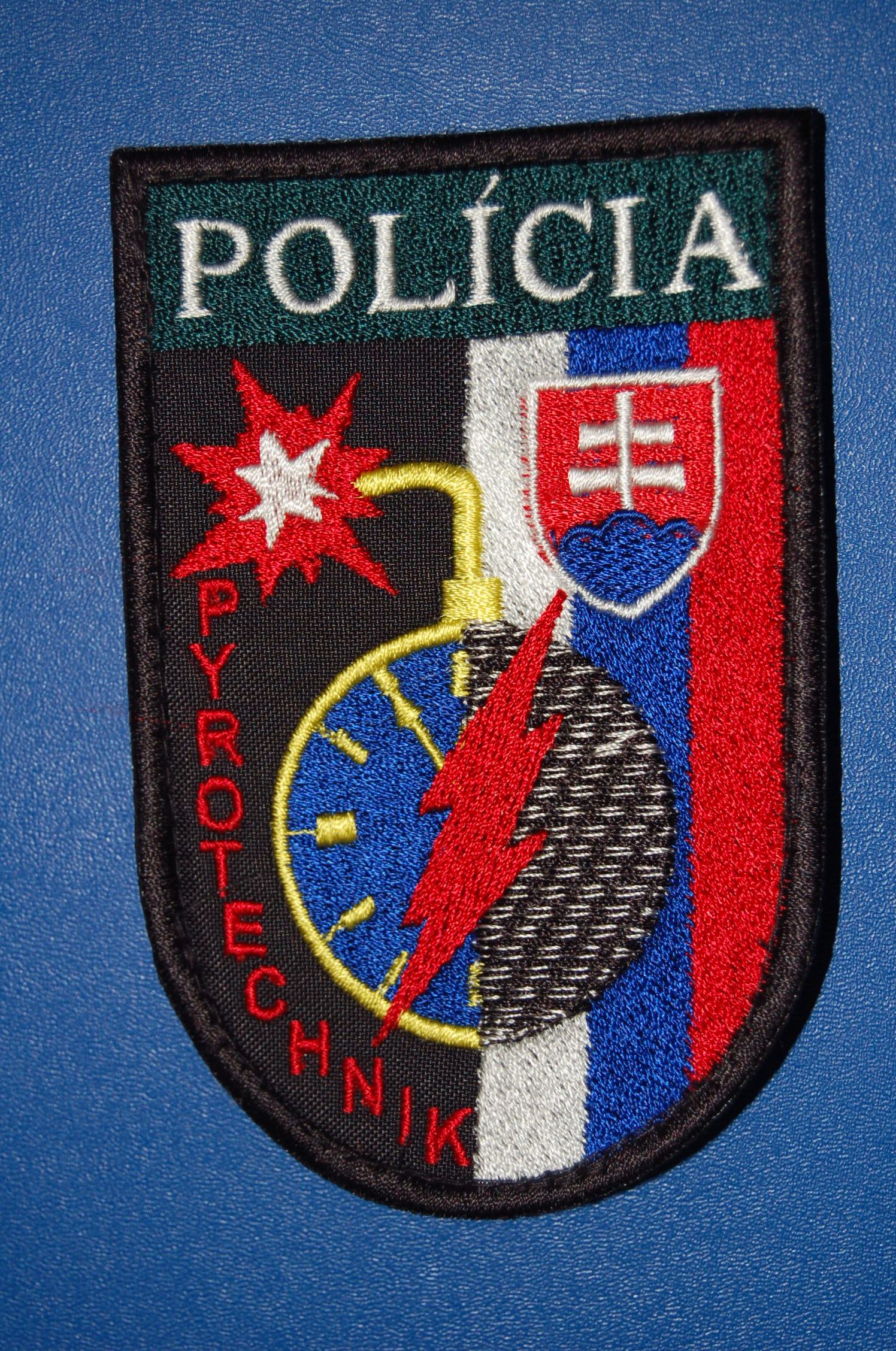 Polícia - pyrotechnik.jpg